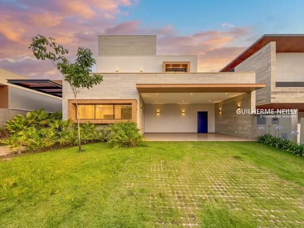 Casa no Condomínio Quinta do Golfe Jardins