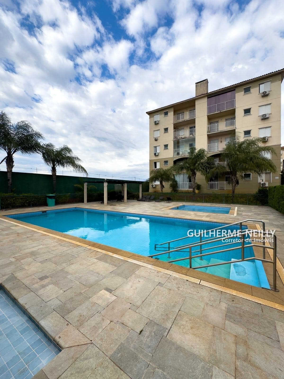 Apartamento com 3 dormitórios na zona sul por apenas R$450.000,00