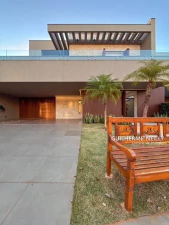 Casa 2 andares com 4 suítes no Condomínio Damha V