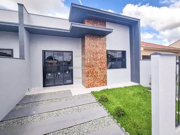Casa Geminada 2 dormitórios, no São Cristovão