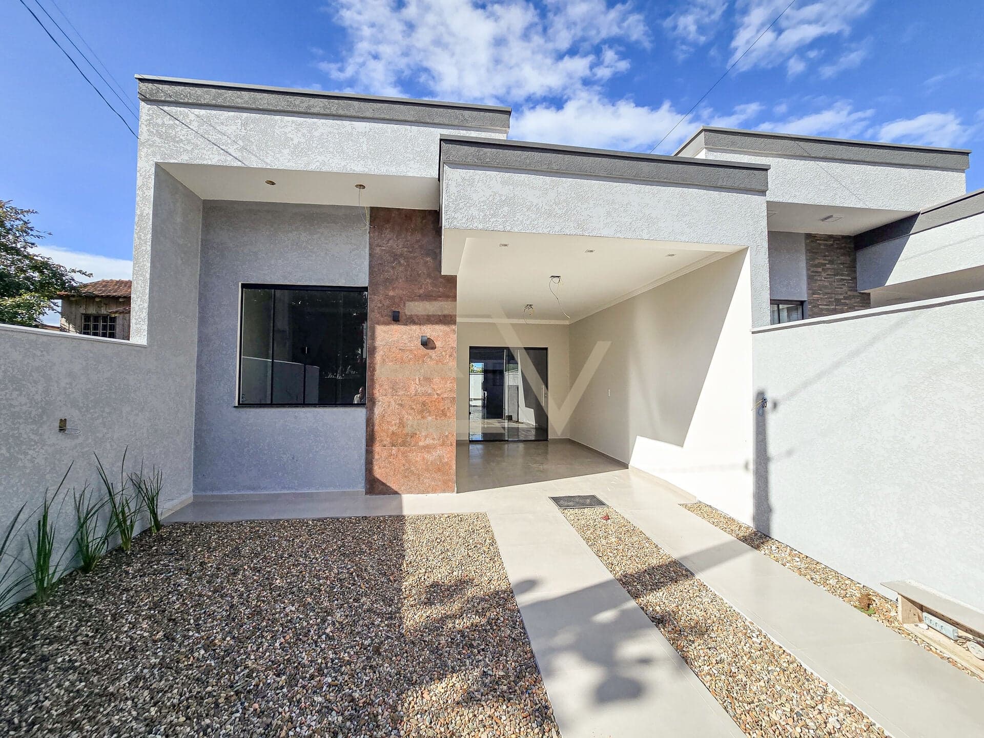 Casa 3 dormitórios com Piscina em Itajuba