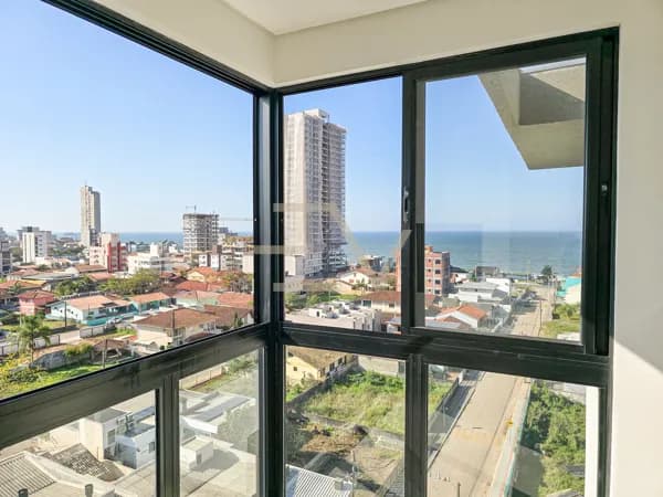 Apartamento Cobertura 3 suítes, 250 m da praia, no Itacolomi, Balneário Piçarras/SC