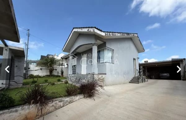 Casa à venda no bairro Villa Verde – Próxima à Praça do Morada