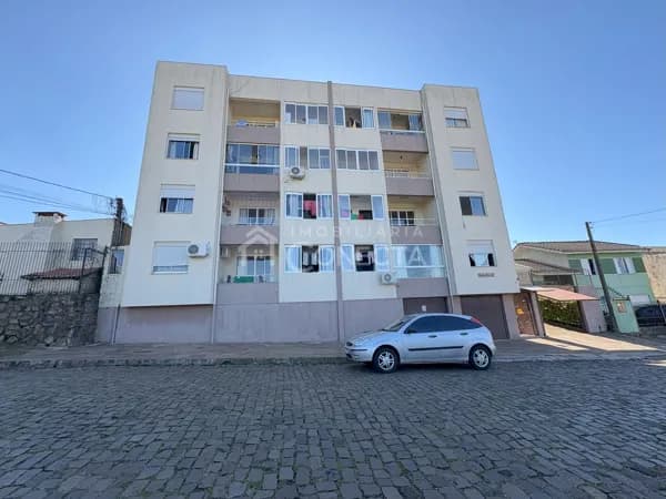 Apartamento com 2 dormitórios próximo ao centro!