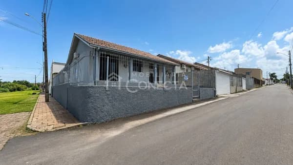 Casa de Alvenaria bairro medianeira