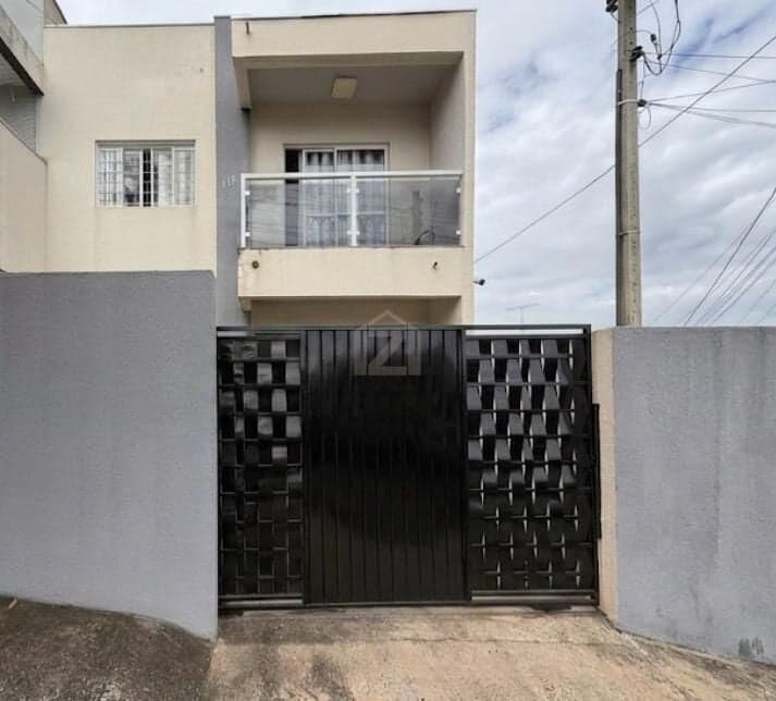 Casa Sobrado em Núcleo Habitacional Papa João Paulo I, Apucarana/PR