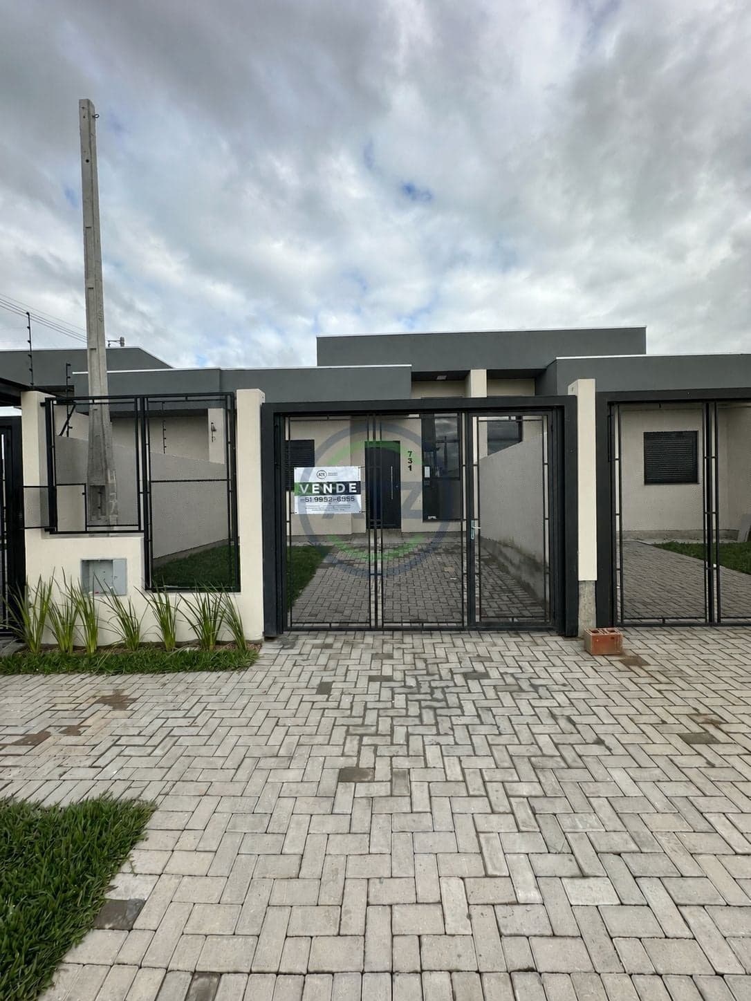 Casa em Portão - Jardim Cecília