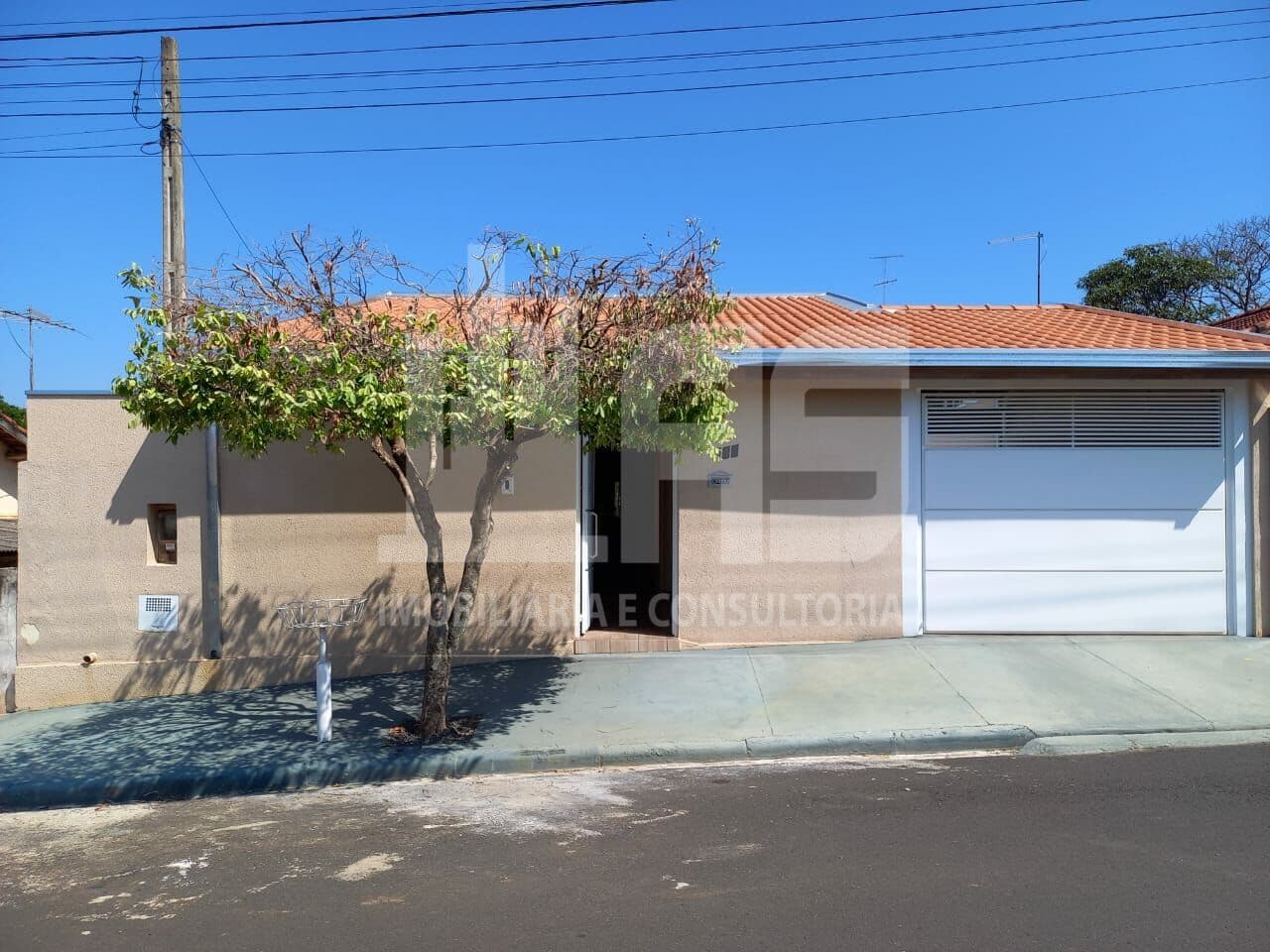 Casa Padrão a Venda