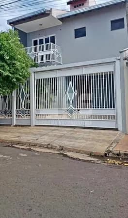 Casa em Marília - Jardim Adolpho Bim
