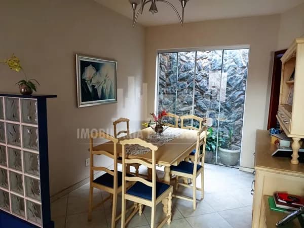 Casa em Marília - Jardim Maria Izabel