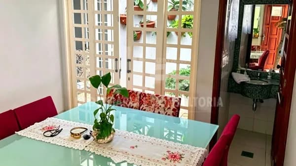 Casa em Marília - Jardim Parati