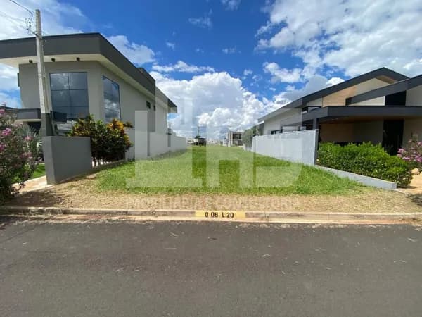 Lote/Terreno em Marília - Terras da Fazenda