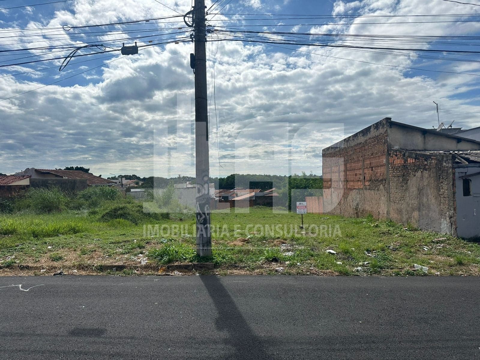 Lote/Terreno em Garça - Jardim Paineiras