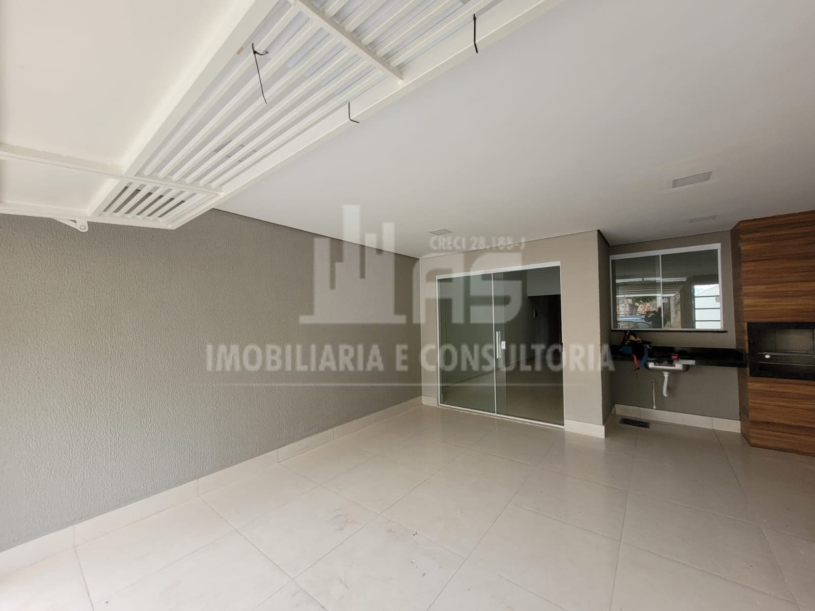 Casa a venda com 2 quartos no Jardim Santa Antonieta