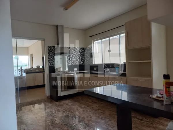 Casa de Condomínio em Marília - Padre Nóbrega