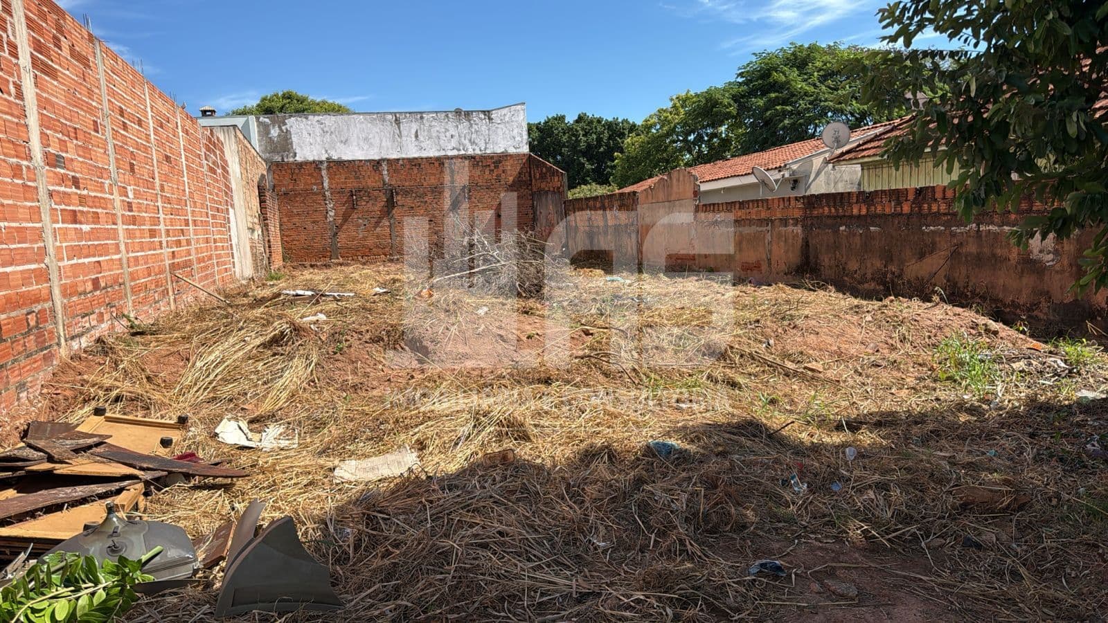 Lote/Terreno em Marília - Jardim Marília
