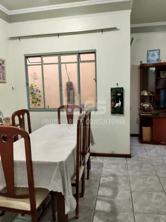 Casa em Marília - Jardim Sasazaki