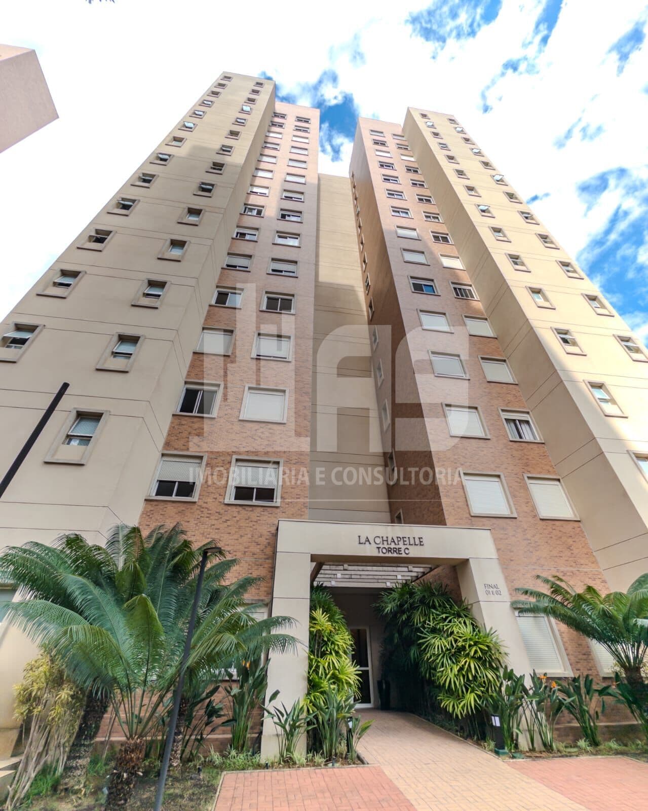 Apartamento em Santana de Parnaíba - Centro Empresarial Tamboré