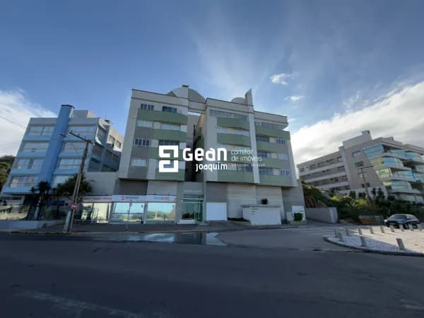 Apartamento em Laguna, 50 metros da Praia.