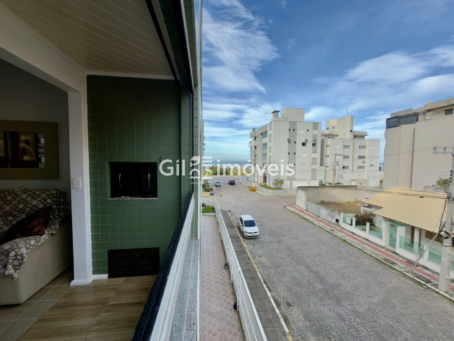 Oportunidade: Apartamento com vista permanente para o mar no Mar Grosso.