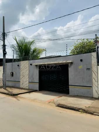 Casa de 3 quartos no Bairro Conquista - Rio Branco Acre