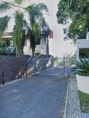 Terreno à Venda em Condomínio Fechado no Santa Cândida 135m² (9x15) Exclusividade, Segurança e Excelente Localização em Curitiba