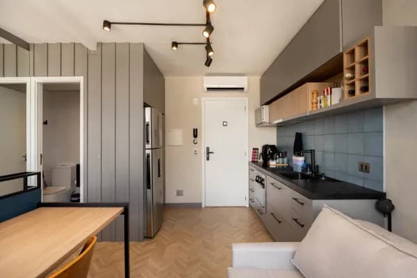 Studio Mobiliado à Venda no Centro de Curitiba Elysia Living 26m² Pronto para Morar Excelente para Investimento