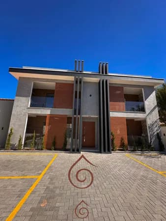 Apartamento de Alto Padrão à Venda no Jardim Atlântico Oeste com 2 Suítes e Varanda Gourmet - Maricá/RJ