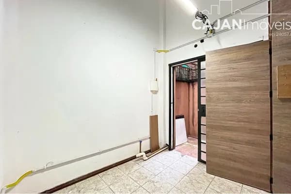 CBVA 210 Loja 610101007-36