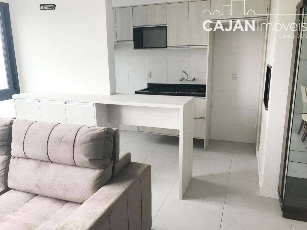 Apartamento de 2 dormitórios com 2 vagas de garagem no bairro Cavalhada
