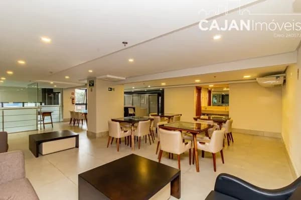 Work Center Ramiro Sala 905