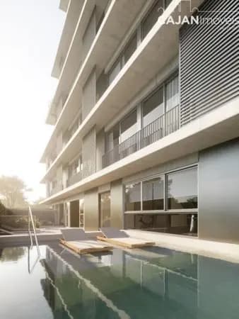 Apartamento com 2 dormitórios e 1 vaga no Petrópolis