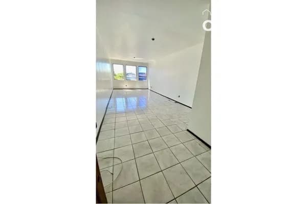 MDVCC 1023 Sala 610371014-140