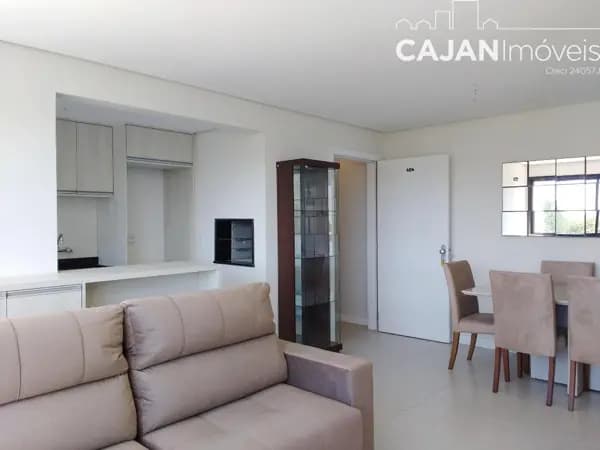 Apartamento de 2 dormitórios com terraço e 2 vagas de garagem no bairro Cavalhada