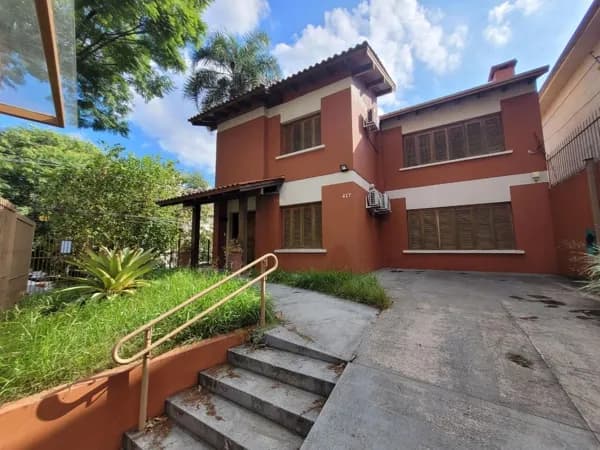 Casa à venda com 5 dormitórios no bairro Petrópolis - Porto Alegre/RS