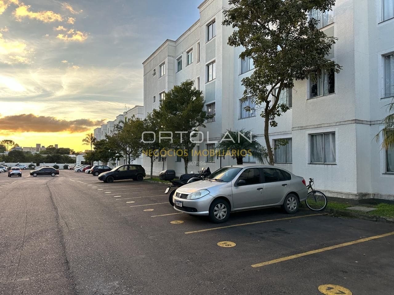 Apartamento 58m²- 02 Dormitórios - Afonso Pena - São José dos Pinhais- PR