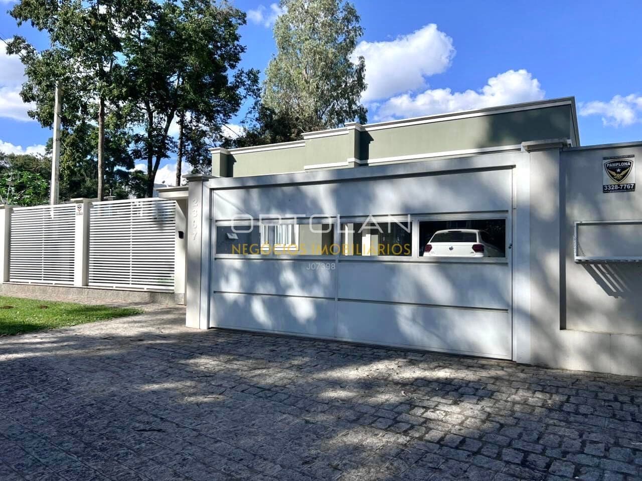 Casa Alto Padrão 225m² - 05 Dormitórios - Bom Jesus - São José dos Pinhais- PR