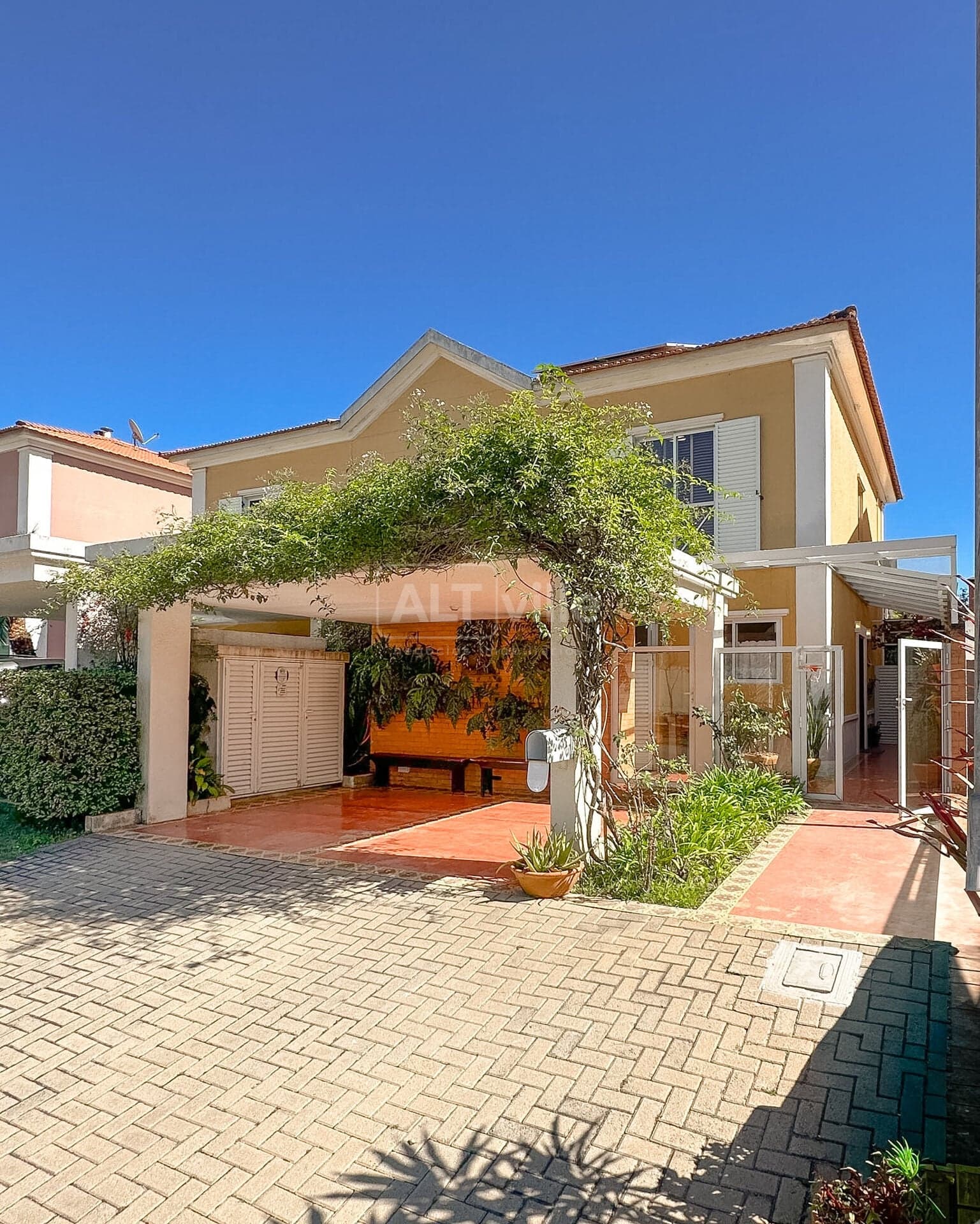Tamboré 04