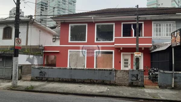 Casa Duplex Comercial no Embaré