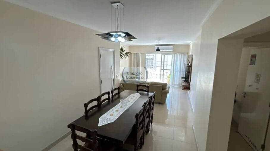 Apartamento Praia de Pitangueiras 2 vagas