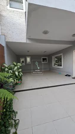 Casa em Condomínio | 3Q (1 suíte) | Closet | 2 Vagas | 199m2