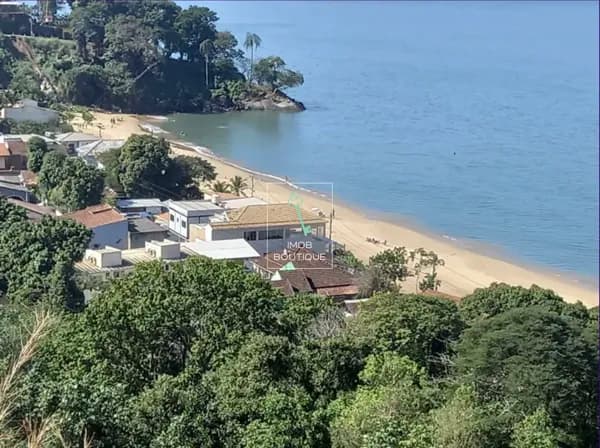 Lote/Terreno em Mangaratiba - Centro