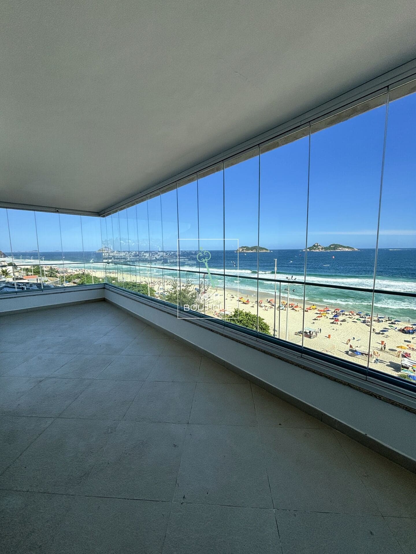 Flat 2Q (1 suíte) | 1 Vaga| Frontal Mar | Mobiliado e decorado | Frontal mar no Pepê | Barra da Tijuca, Rio de Janeiro/RJ