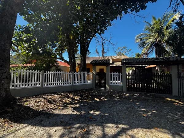 Casa Aluguel em Condomínio Maricá/RJ