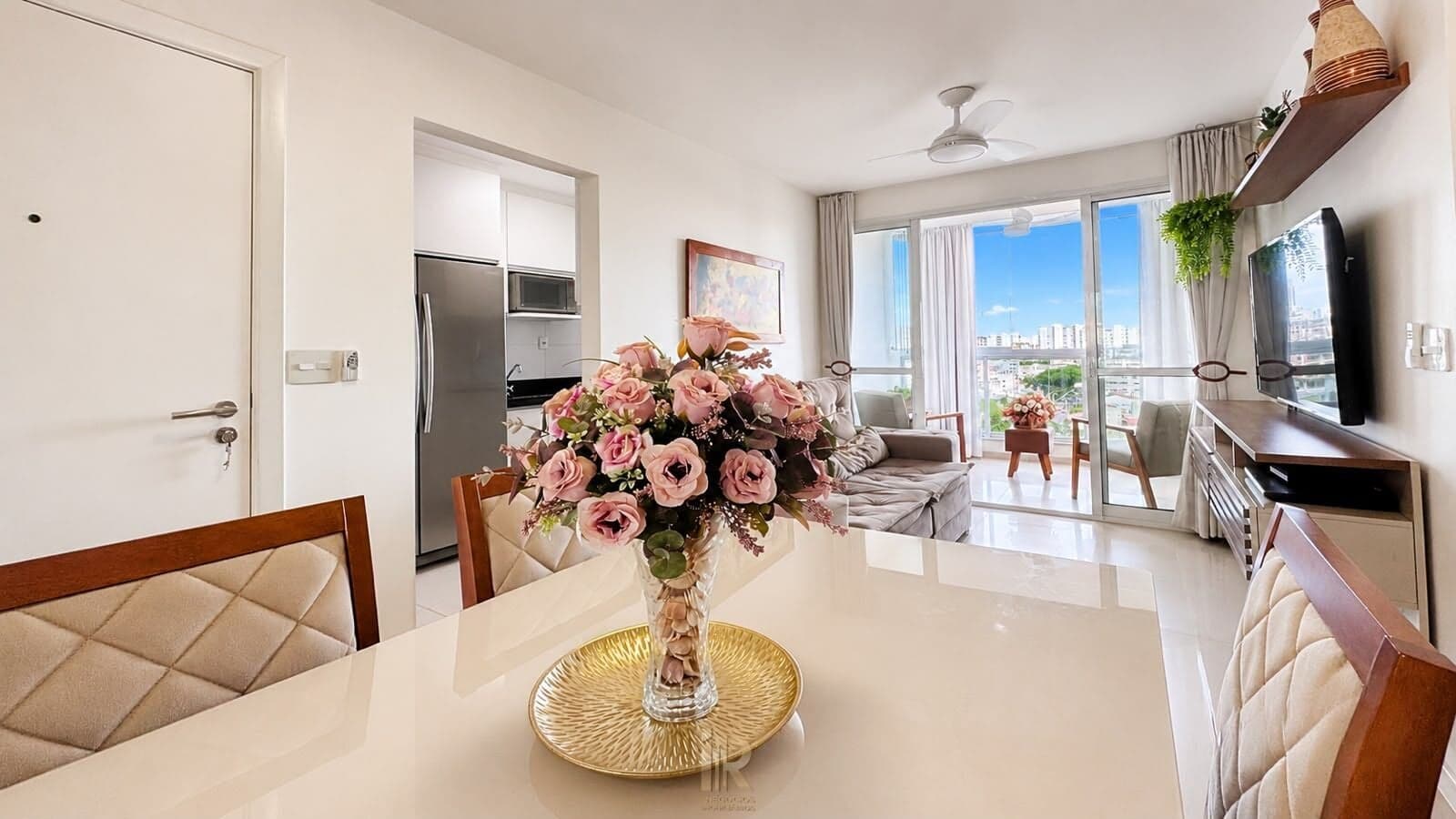 APARTAMENTO 2 QUARTOS COM SUÍTE | PRAIA DE ITAPARICA | VILA VELHA/ES
