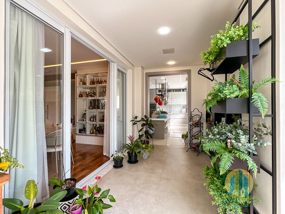 APARTAMENTO À VENDA – THE PENTHOUSES TAMBORÉ