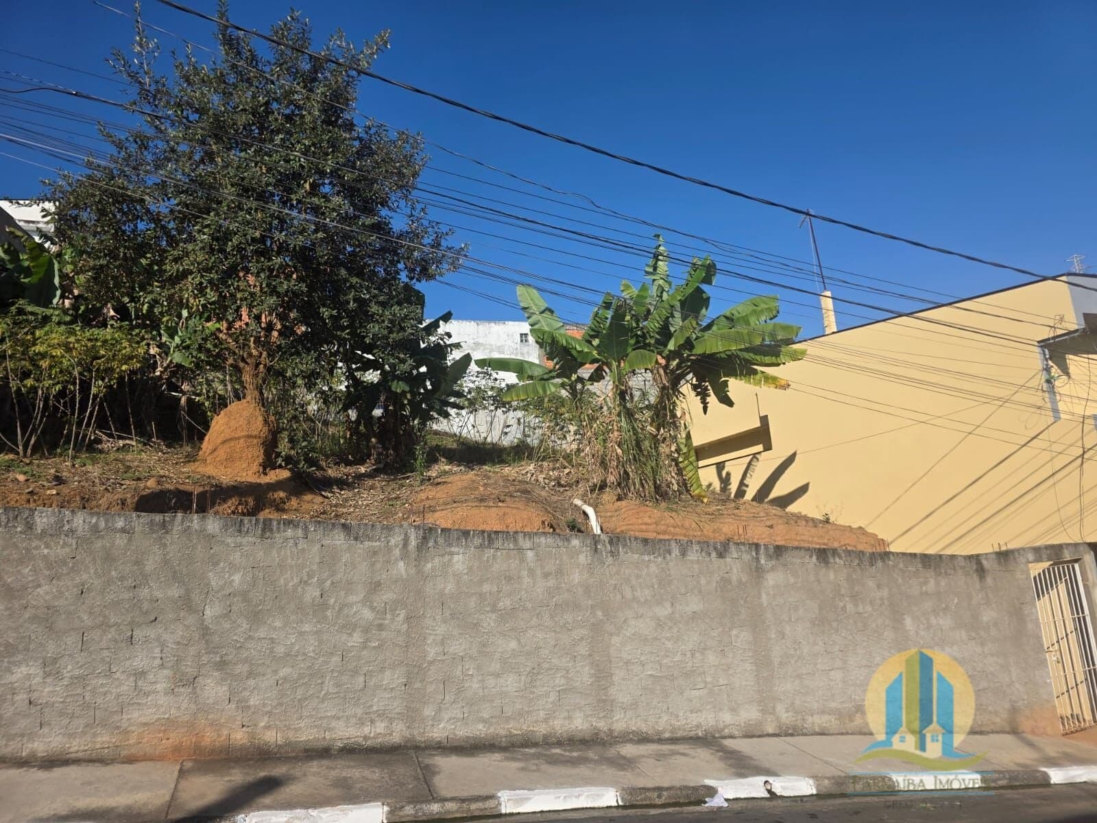 Terreno à Venda – Santana de Parnaíba/SP