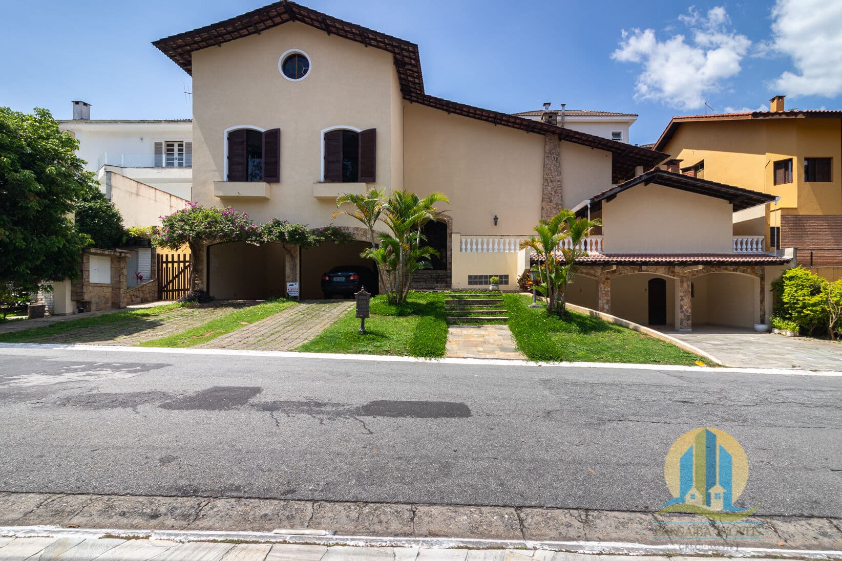 Casa à Venda no Alphaville Residencial 3 – Santana de Parnaíba/SP