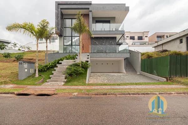 Casa de Alto Padrão à Venda no Residencial Itahyê – Santana de Parnaíba/SP