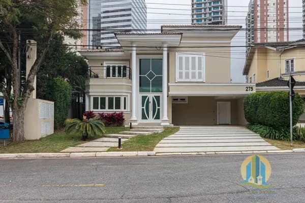 Casa reformada à venda – Residencial Alpha Plus